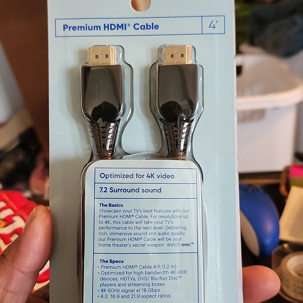4' premium HDMI cable